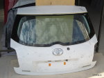 Дверь багажника 6700502110 со стеклом Toyota Auris (E15) 