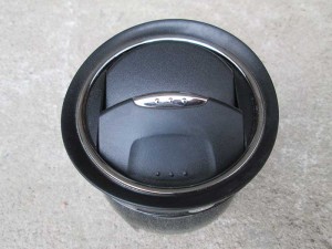 Дефлектор воздушный 6M21U018B09ADW Ford Fiesta, Fusion (в торпедо)