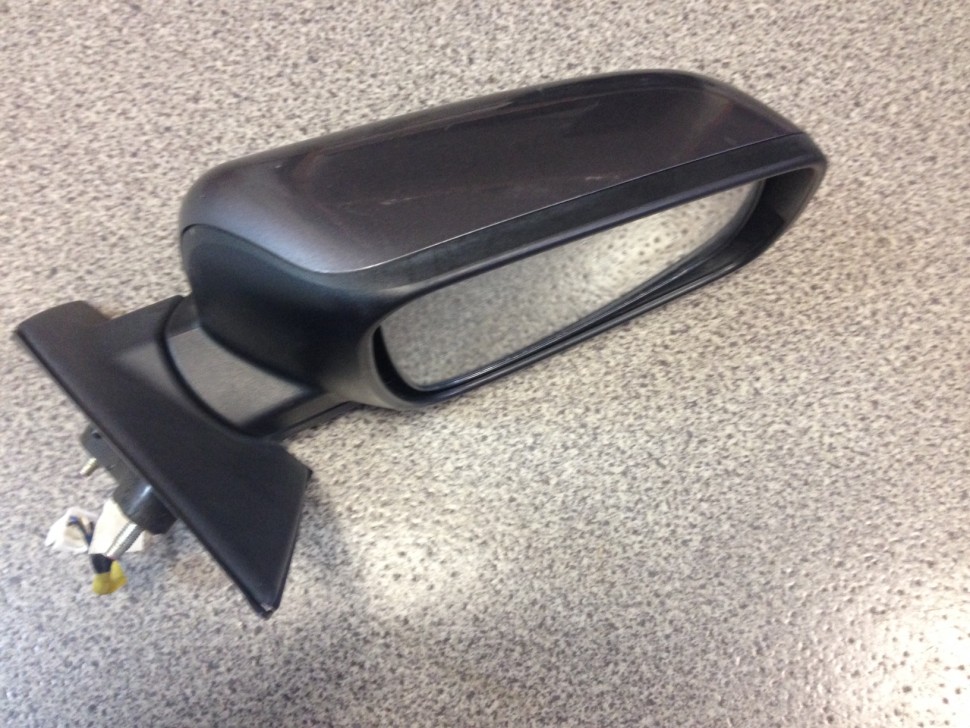 Купить правое зеркало для Mitsubishi Lancer 10 с доставкой по России.