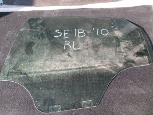 Стекло двери задней левой 6J4845205 Seat Ibiza