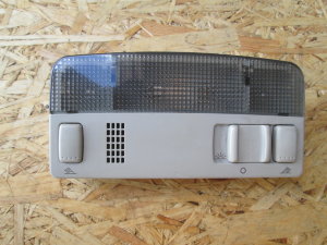 Плафон освещения салона передний 3B0947105C VW, Skoda