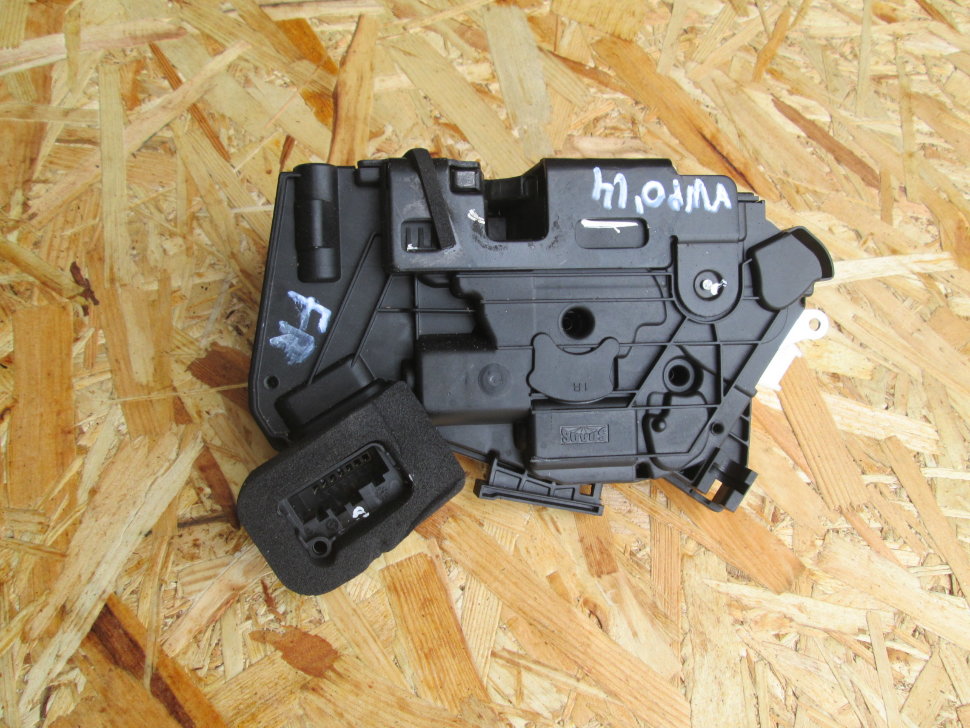 замок двери поло седан. замок двери водителя фольксваген поло седан 2012. замок водительской двери поло седан 2011. замок дверей фольксваген поло седан. замок водительской двери поло седан 2011.