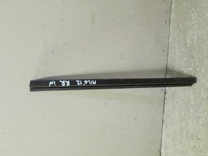 Уплотнитель стекла двери задней правой 5736A236 Mitsubishi Lancer (CX,CY) 2007>