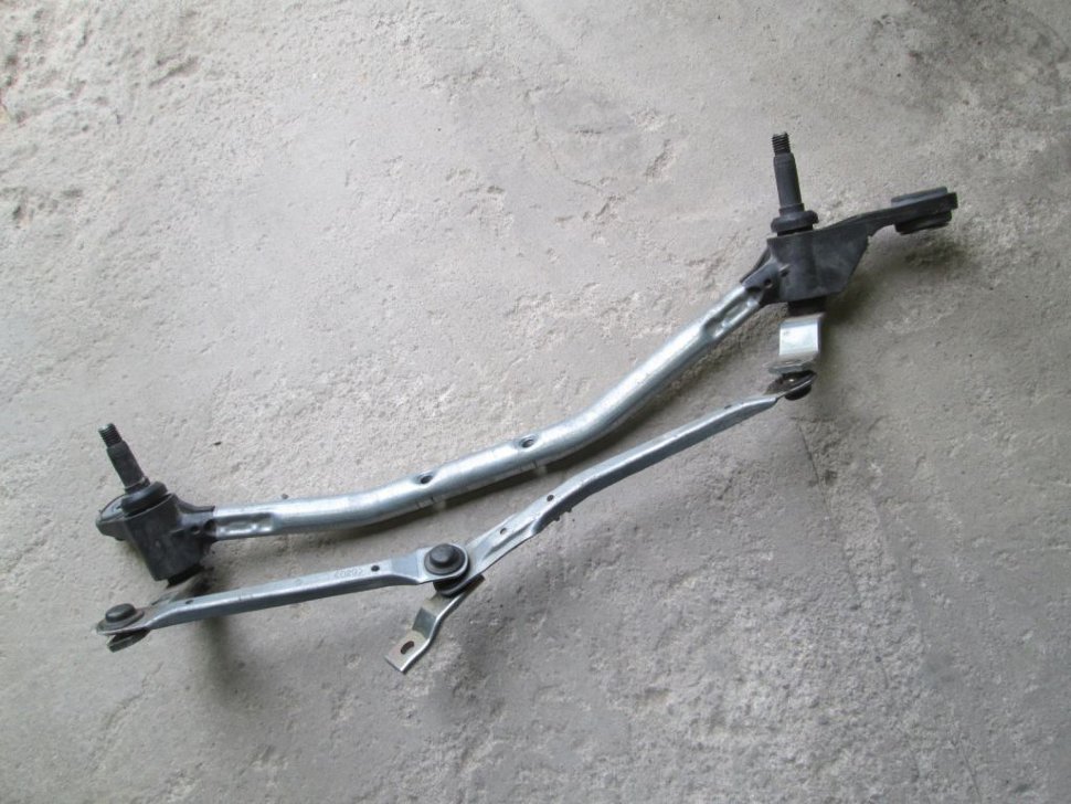 Покраска дворников Renault Symbol - Renault Symbol, 1,4 л, 2009 года своими рука