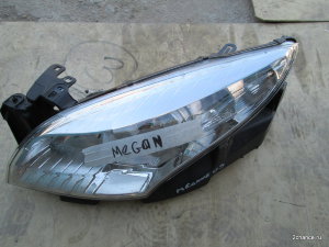 Фара левая 26060001R Renault Megane 3
