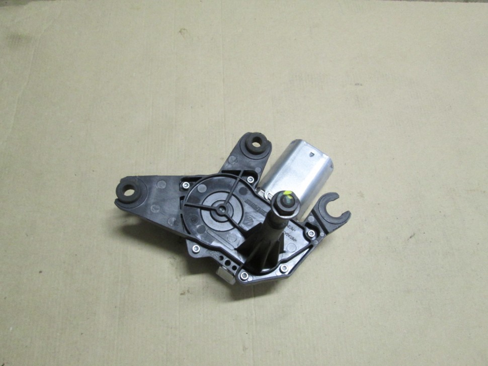 Купить моторчик стеклоочистителя задний 8200734582 renault sandero 2009 ...