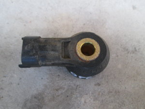 Датчик детонации 24435095 Opel Astra H 2004, Zafira A/B 1998-2012, Meriva A 2003-2010