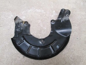 Пыльник тормозного диска переднего правого 6R0615312A VW Polo 2009>, , Seat Ibiza 2008>