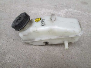 Бачок главного тормозного цилиндра 93740562 Chevrolet Aveo, Kalos