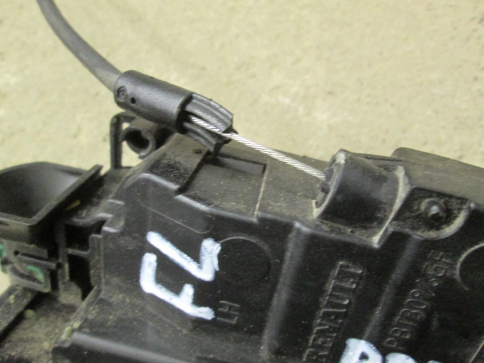 переходник сцепления renault megane 3, scenic 2009. замок двери меган 3. Renault 805031662r замок. Megane 3 замок передний правый. замок двери рено лагуна 1 передний левый.