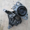 Опора двигателя правая 8200267625 Renault Clio 3, Megane, Scenic