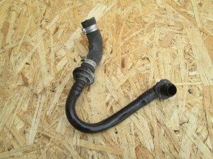 Трубка вакуумная 1J0612041EH Skoda Octavia Tour (A4 1U-) 1,4 BCA