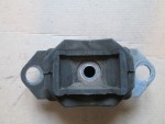 Опора КПП 8200395661 Renault/Nissan