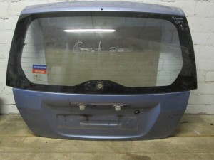 Дверь багажника (со стеклом) 737001C060 Hyundai Getz