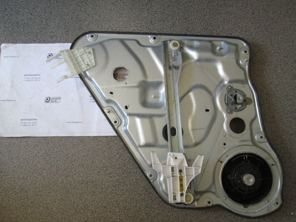 Механизм стеклоподъемника kia ceed 2008