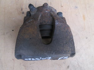 Суппорт передний правый 5542462 Opel Astra H 2004>, Zafira B 2005-2012