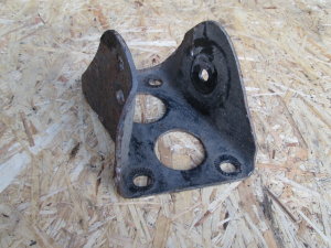 Кронштейн задней балки правый 1J0501546C Audi, Skoda, Seat, VW