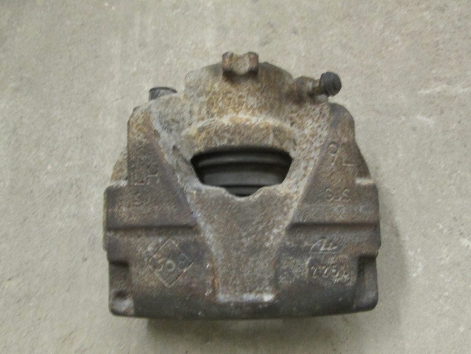 Ремкомплект электро суппорта scenic. Суппорт тормозной передний рено меган 3. Тормозной суппорт megane 1. Суппорт меган 3. Суппорт задний левый рено меган 2.