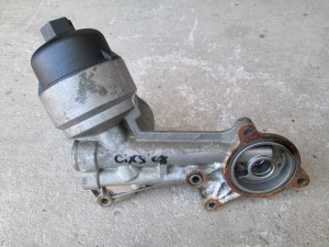 Корпус масляного фильтра 9659102880 Citroen, Peugeot (TU5JP4B)