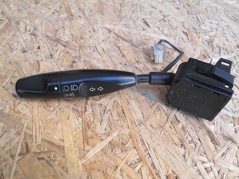 переключатель подрулевой daewoo nexia