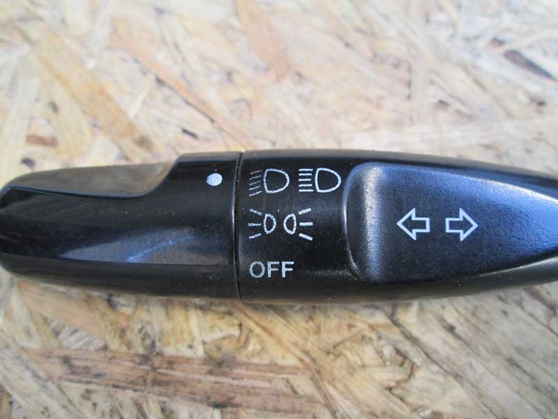 подрулевой переключатель света дэу нексия n150 артикул. переключатель поворотов дэу нексия. подрулевой переключатель daewoo nexia. переключатель поворотов daewoo nexia n150. переключатель фар дэу нексия 150.