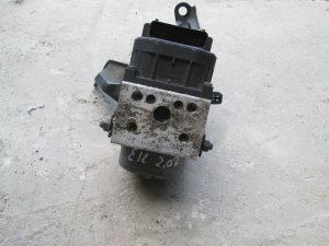 Блок ABS 4451002050 Toyota Corolla E12