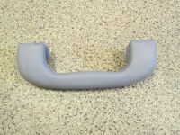 Ручка внутренняя потолочная 13109052 Opel Corsa D 2006>
