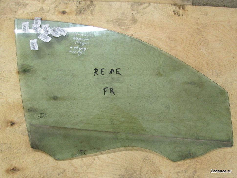 Купить Держатель Бокового Стекла Рено Меган 2