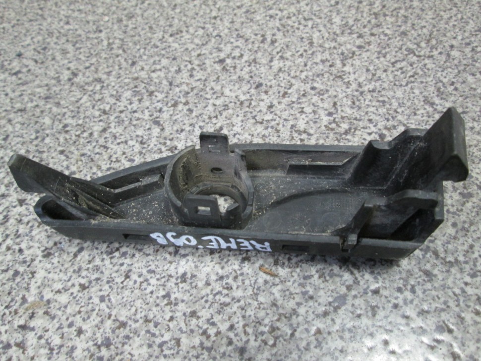 144839204r renault 23716 щелкает