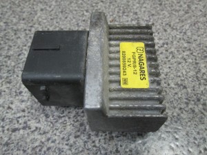 Реле свечей накала 8200859243 Renault, Nissan